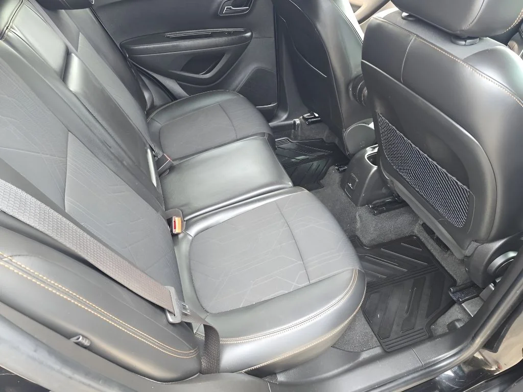 Used 2019 Black Chevrolet 1LT image 32