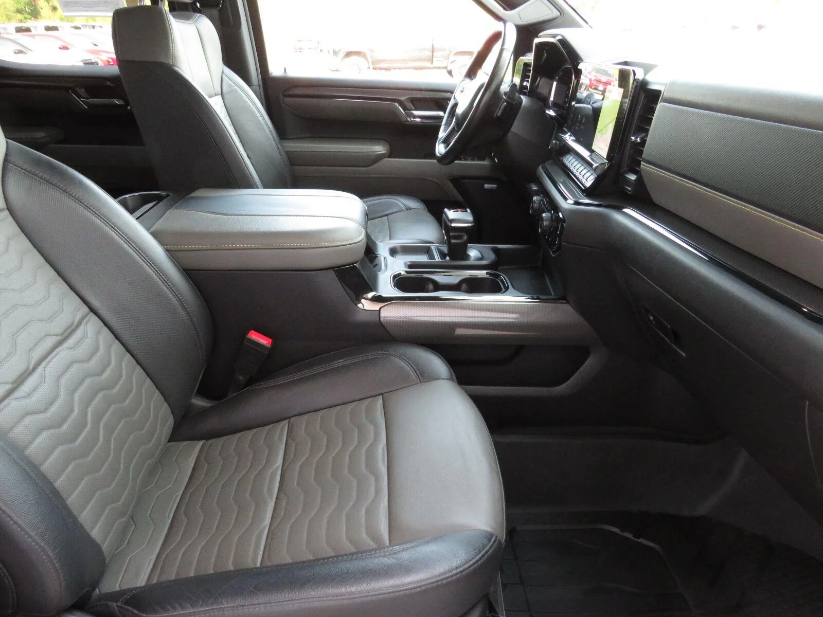 Used 2024 Slate Gray Metallic Chevrolet ZR2 image 26