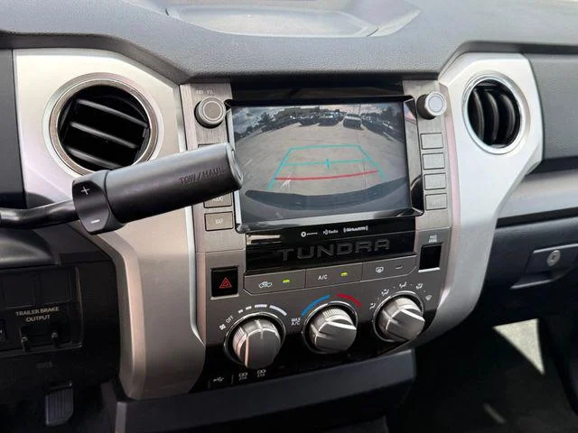 Certified Used 2020 Silver Toyota SR5 image 45