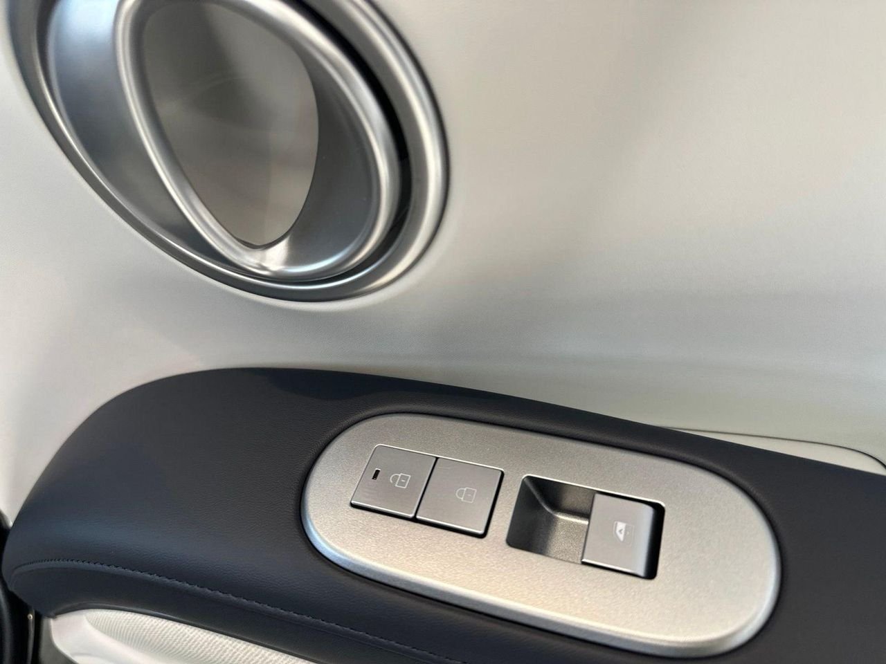 New 2027  Hyundai Calligraphy AWD image 135