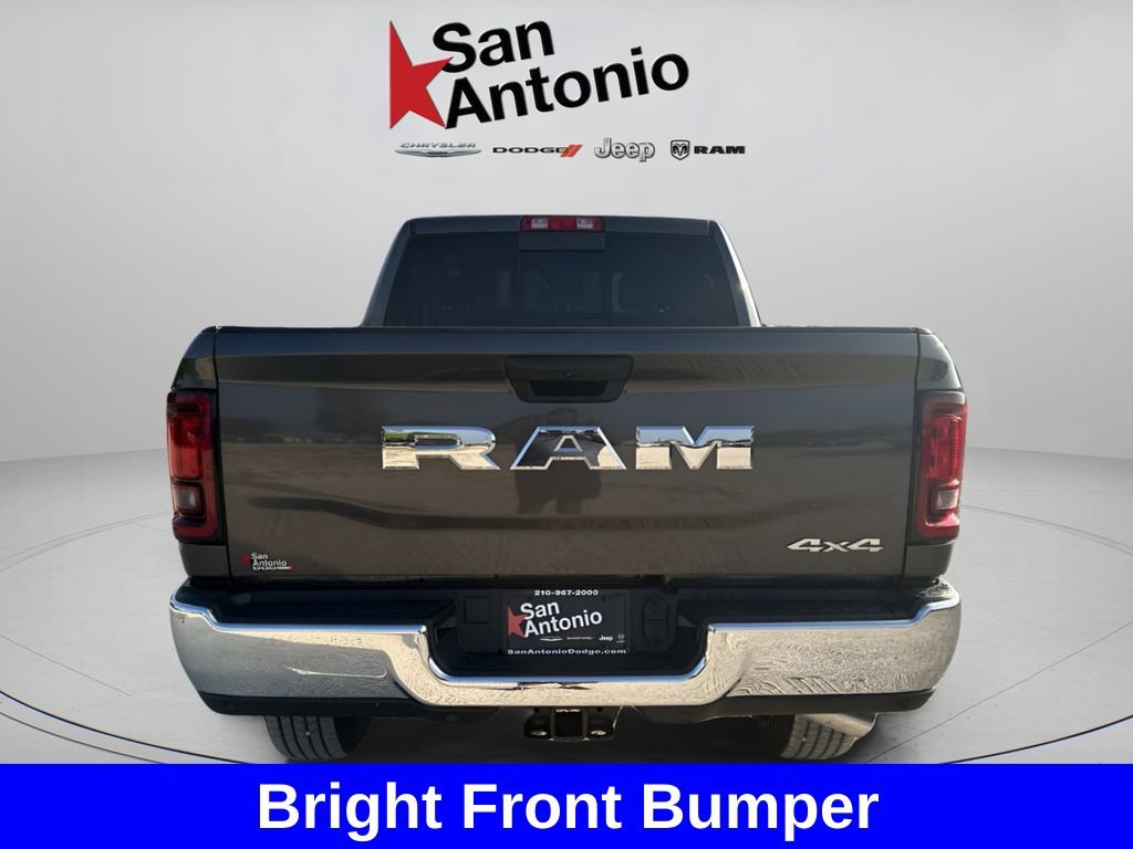 New 2027 Granite Crystal Metallic Clear-Coat Exterior Paint RAM Tradesman image 15