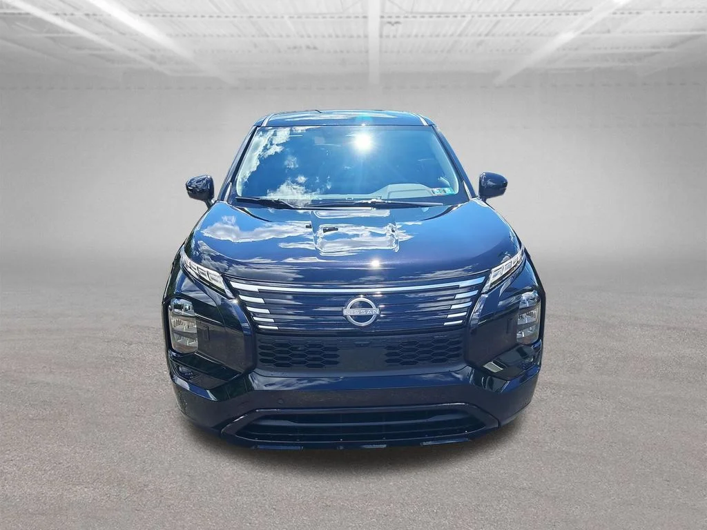 New 2026 Black Nissan SL image 9