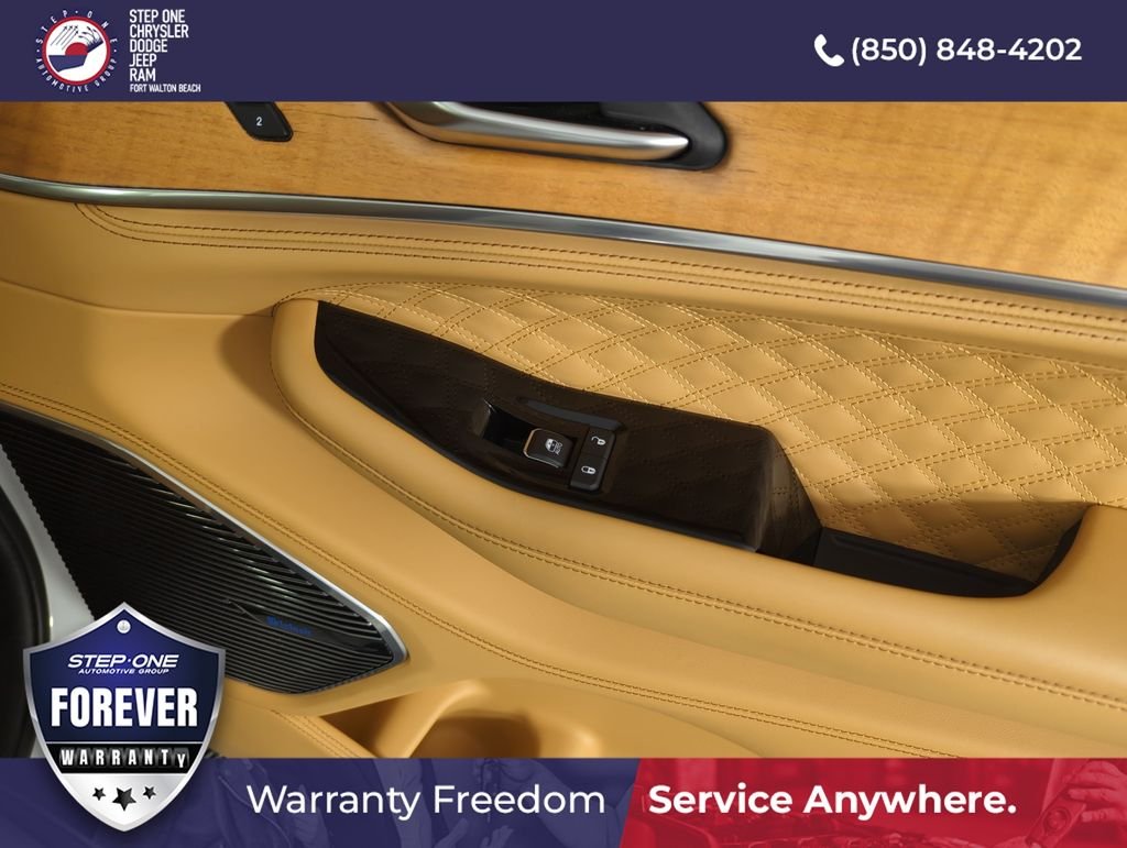 Used 2023 White Jeep Summit Reserve 4xe image 36