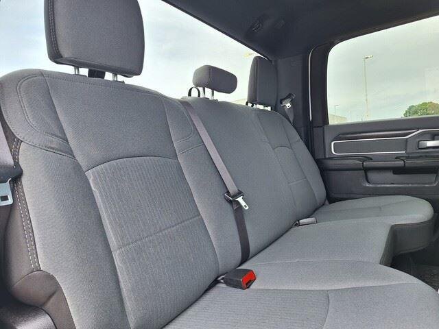 Used 2022 Bright White Clearcoat Ram Big Horn image 27