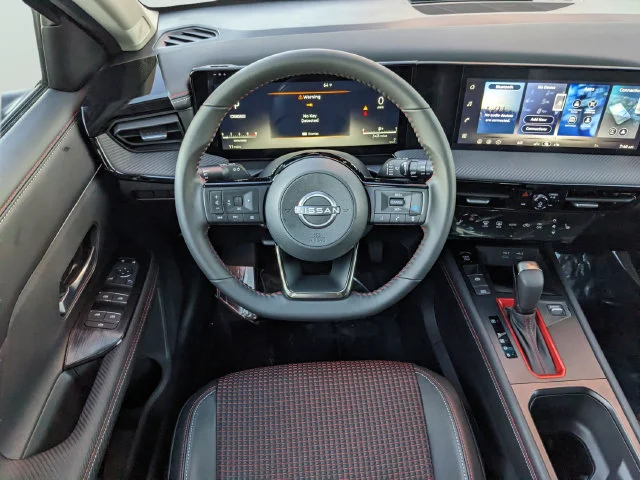 Certified Used 2026 Gray Nissan SR image 9
