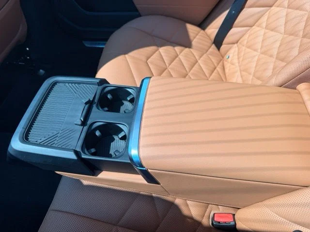 Used 2025 Carbon Black Metallic BMW 740i xDrive image 13