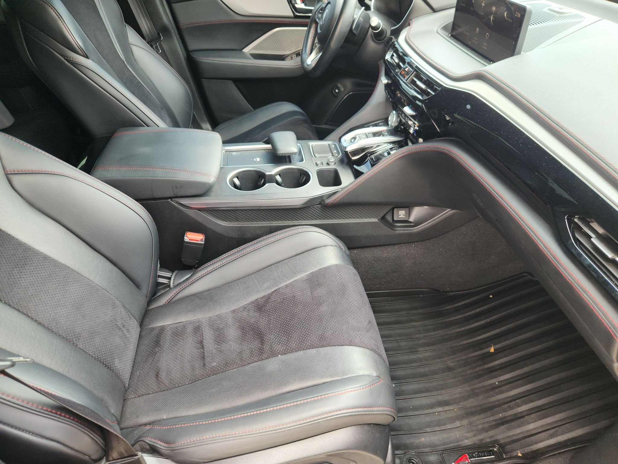 Used 2023 Majestic Black Pearl Acura w/A-Spec Package image 14