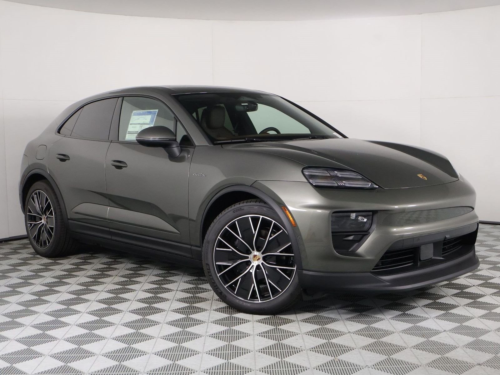New 2026 Aventurine Green Metallic Porsche Electric image 9