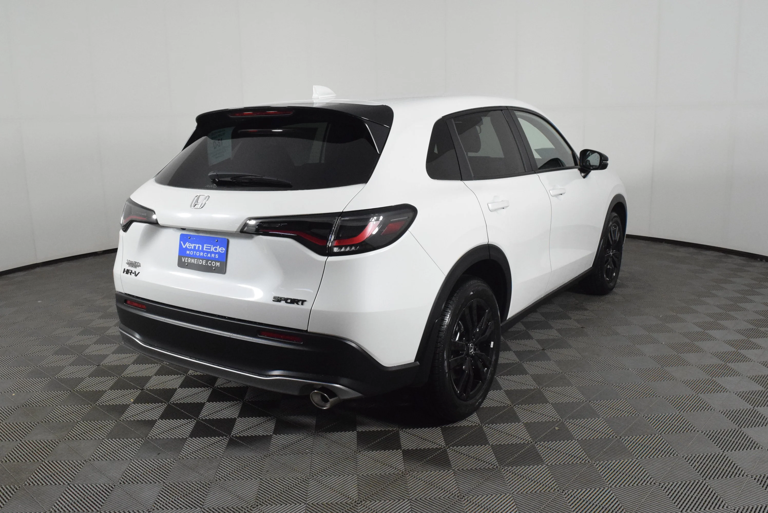 New 2027 Platinum White Pearl Honda Sport image 6