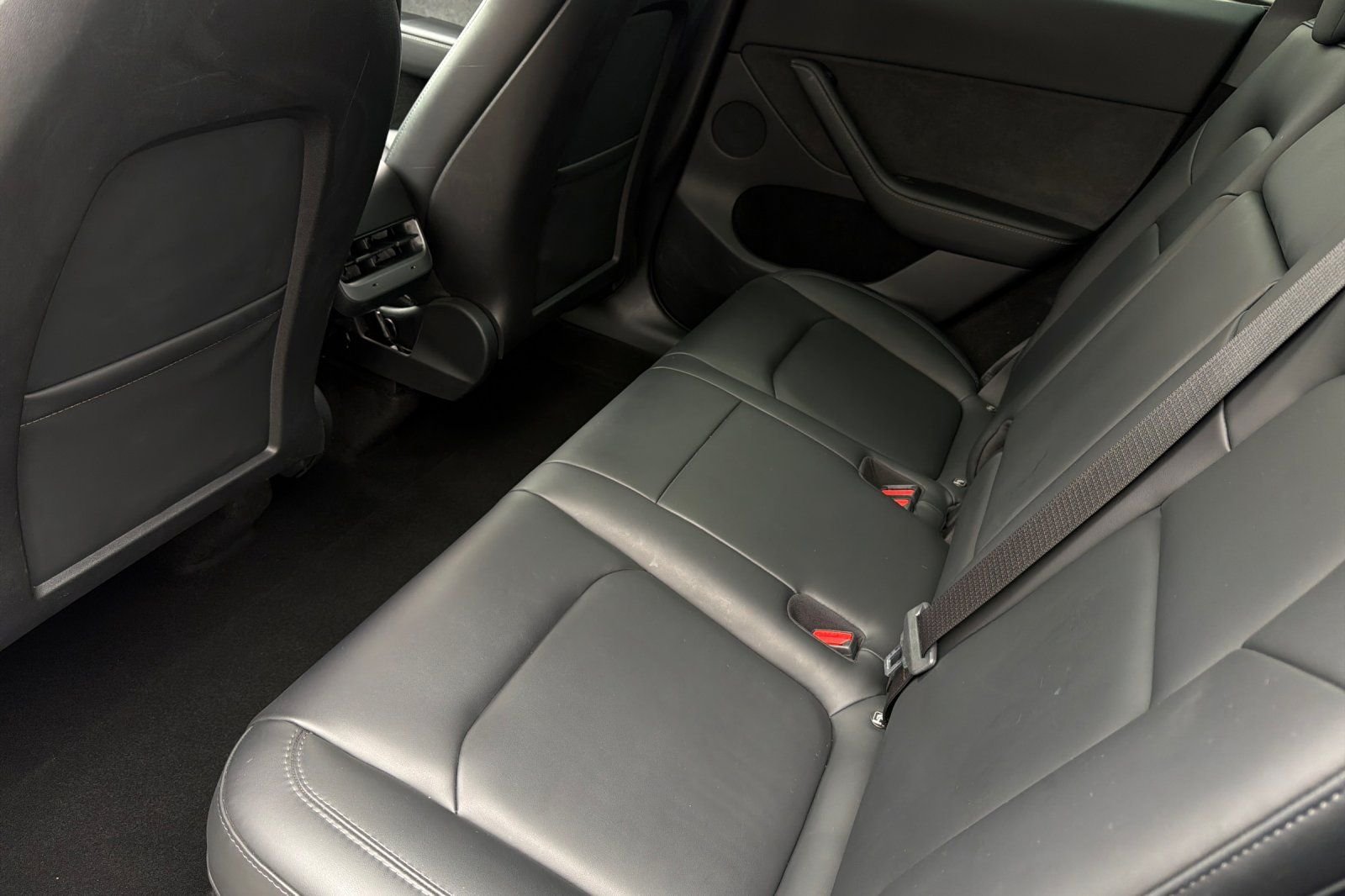 Used 2023 White Tesla Long Range image 11