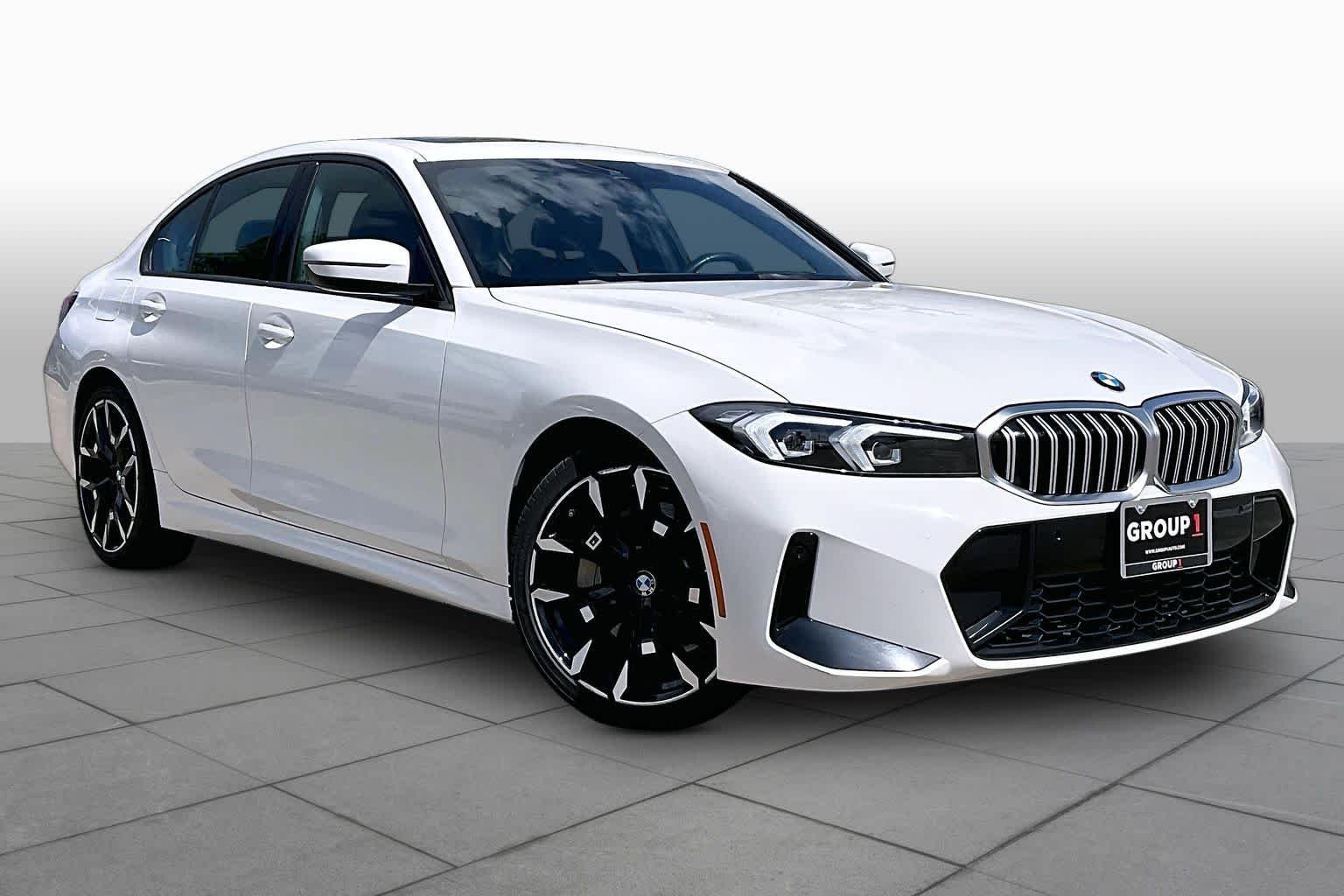 Used 2026 Alpine White BMW 330i NA image 3