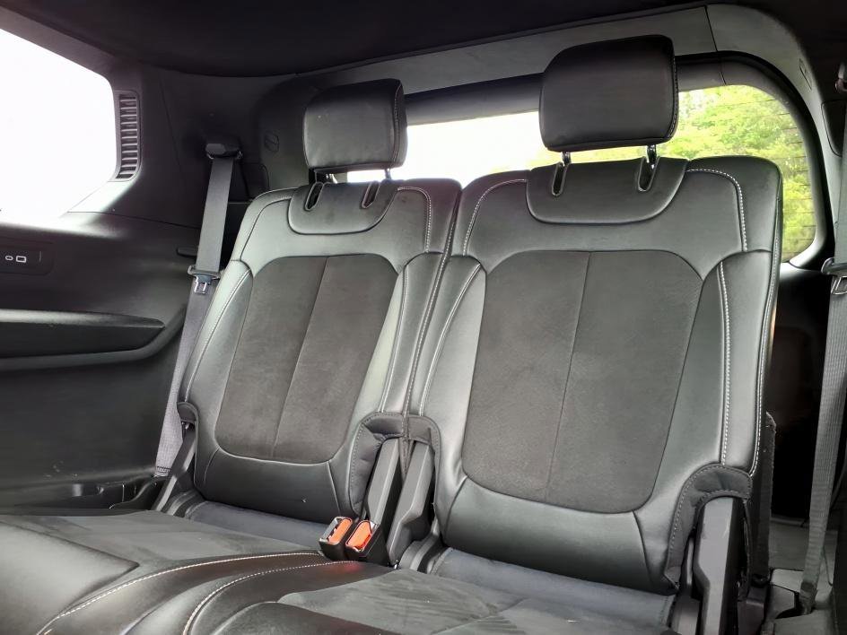 Used 2024 Bright White Clearcoat Jeep Altitude X image 14