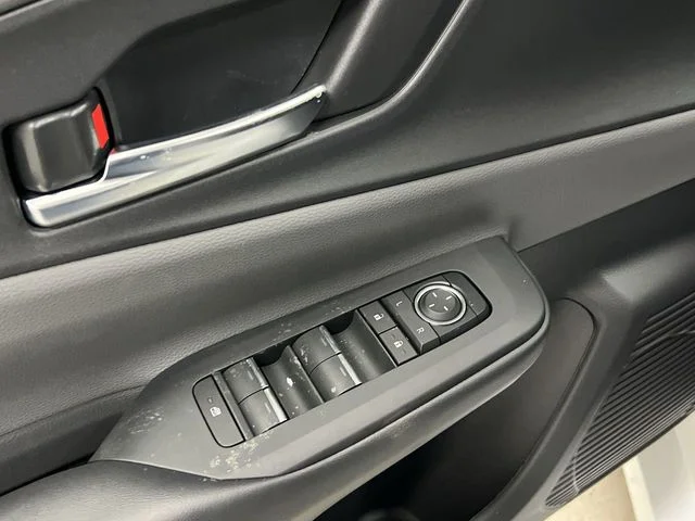 New 2026 Wind Chill Pearl <sup>1</sup> Toyota  XLE AWD image 22