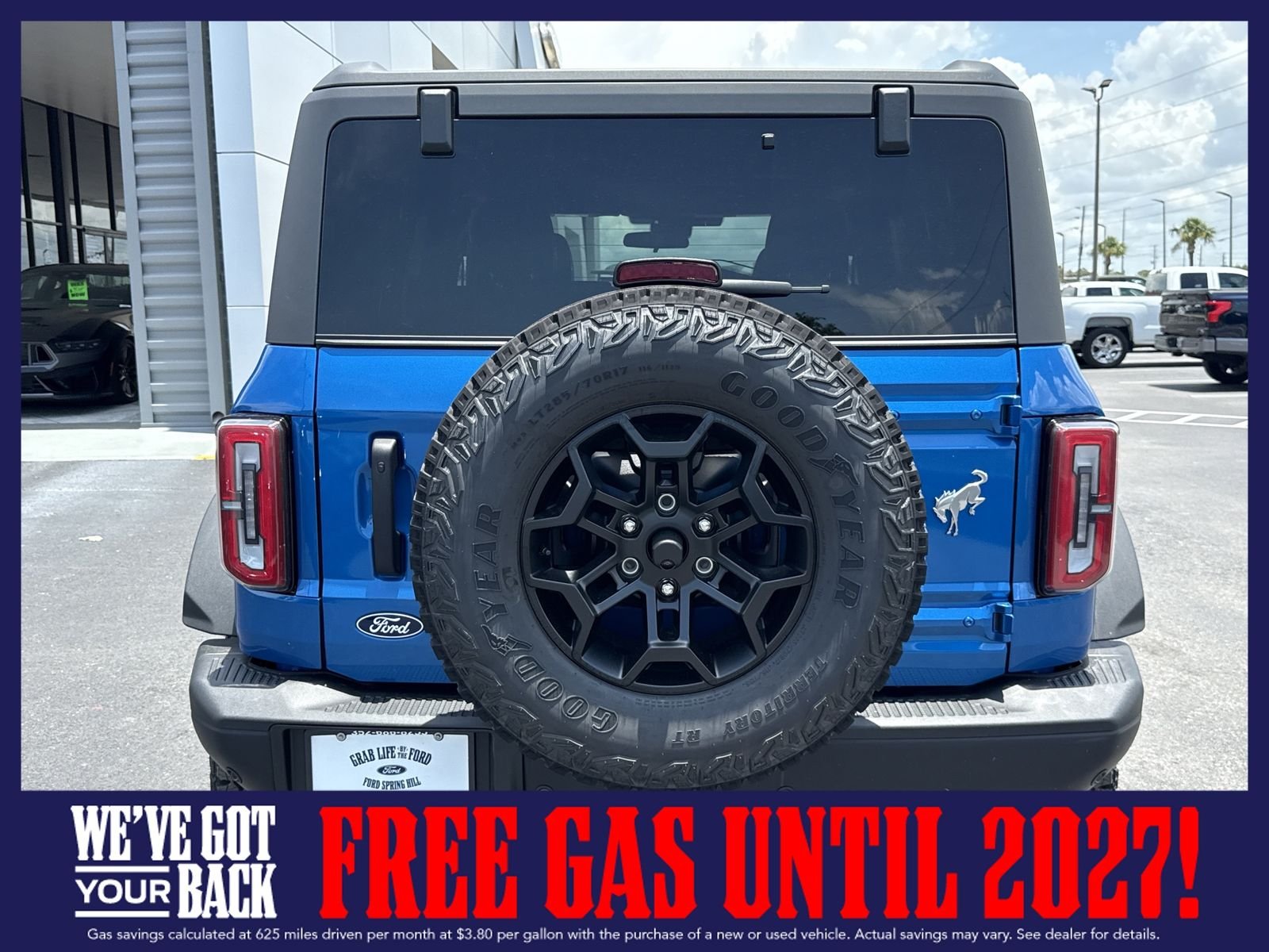 New 2026 Velocity Blue Metallic Ford Badlands image 7