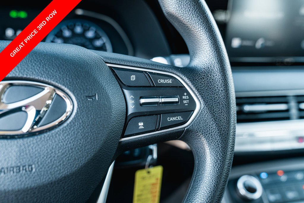 Used 2022 Abyss Black Hyundai SE image 17