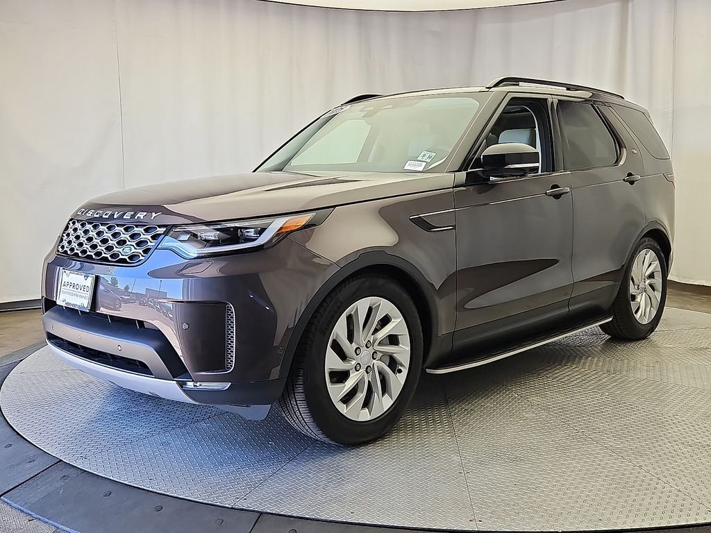 2025 Land Rover Discovery P300 S's photo