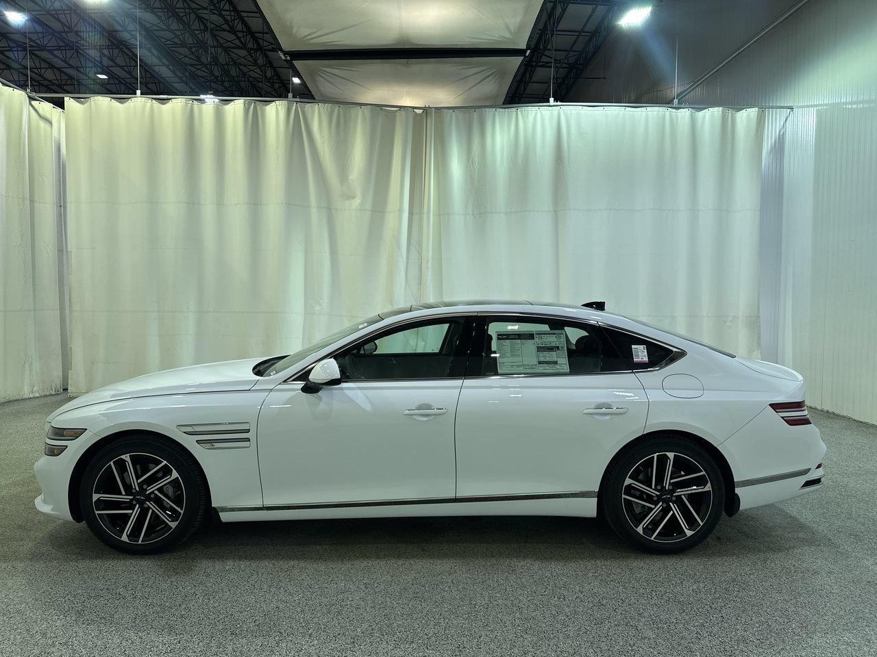 2026 GENESIS G80 Advanced - Photo 6