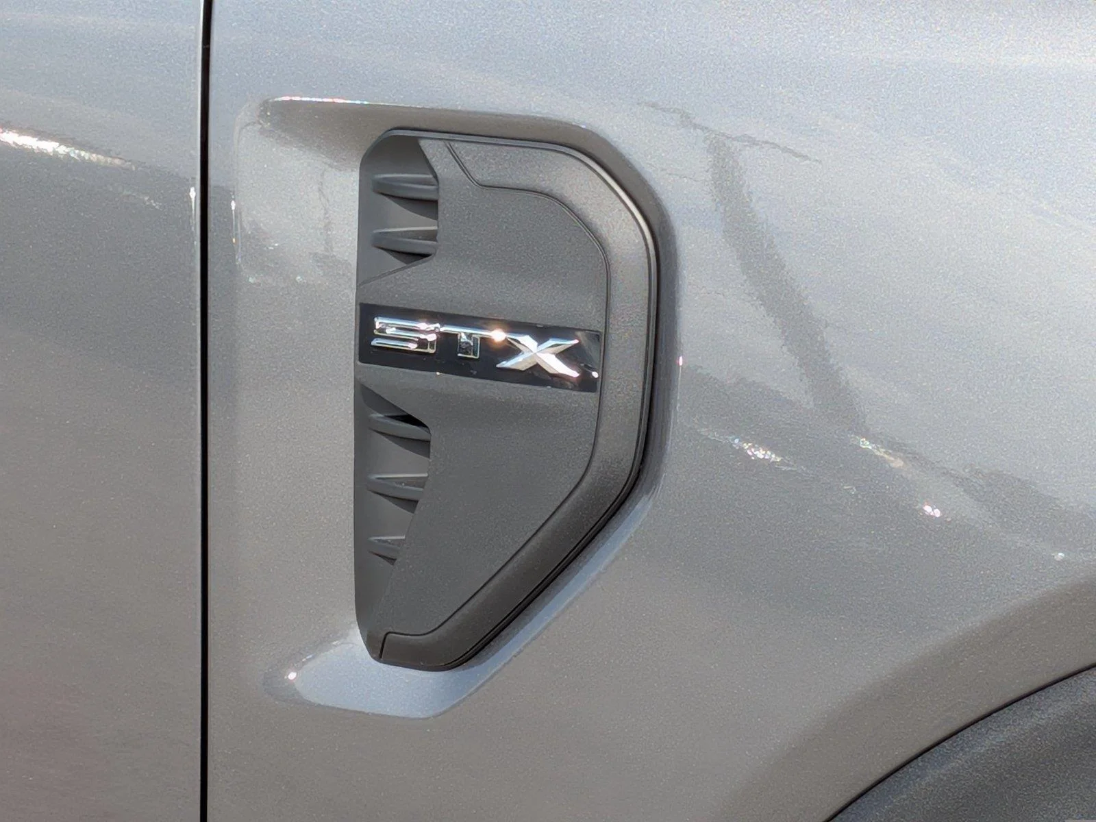 New 2026 Carbonized Gray Metallic Ford XL image 8