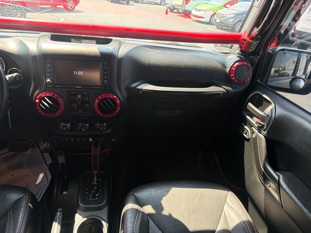 Used 2018 Black Jeep Unlimited Rubicon image 23