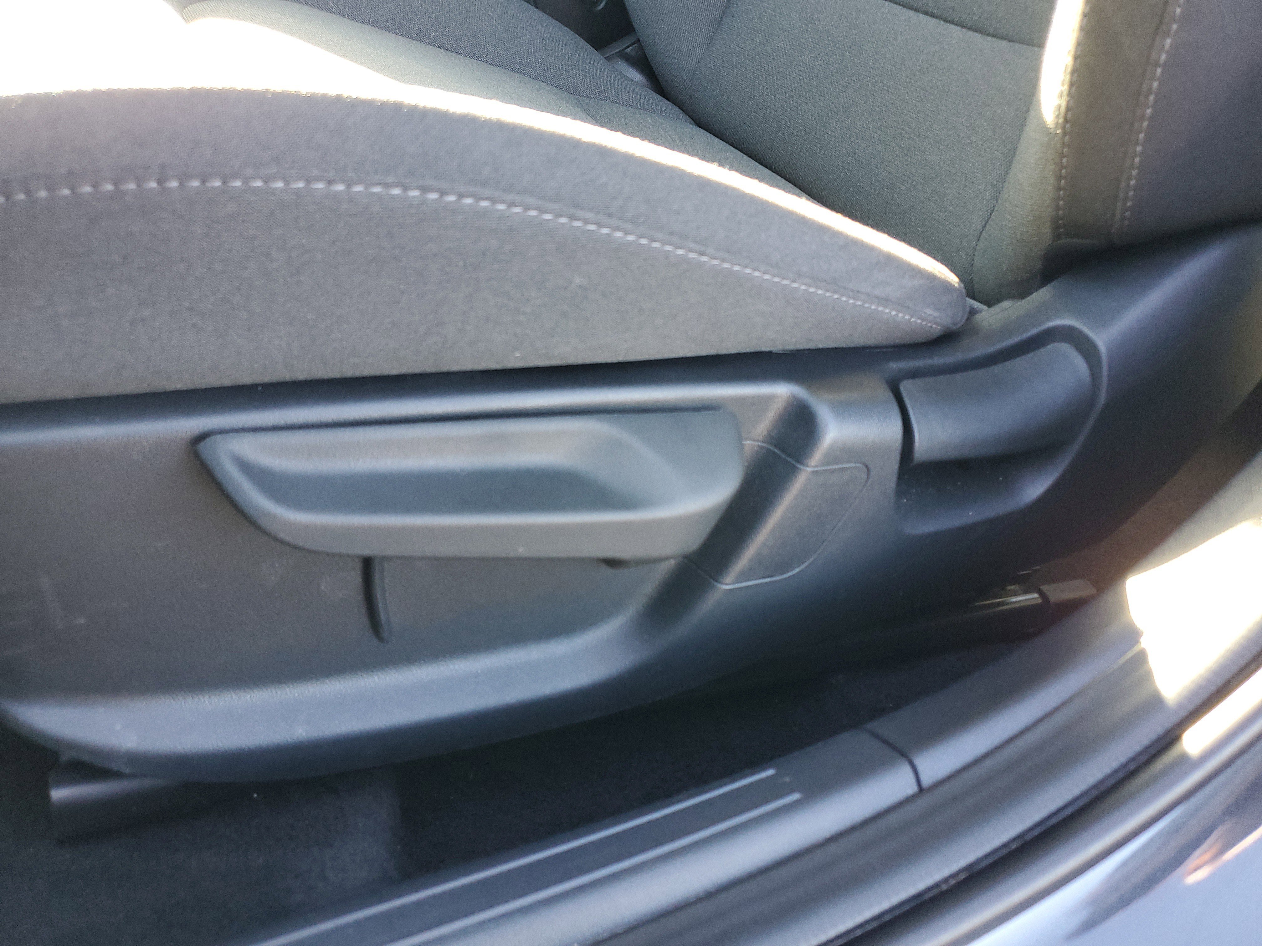 Used 2025 Gray Kia LXS image 12