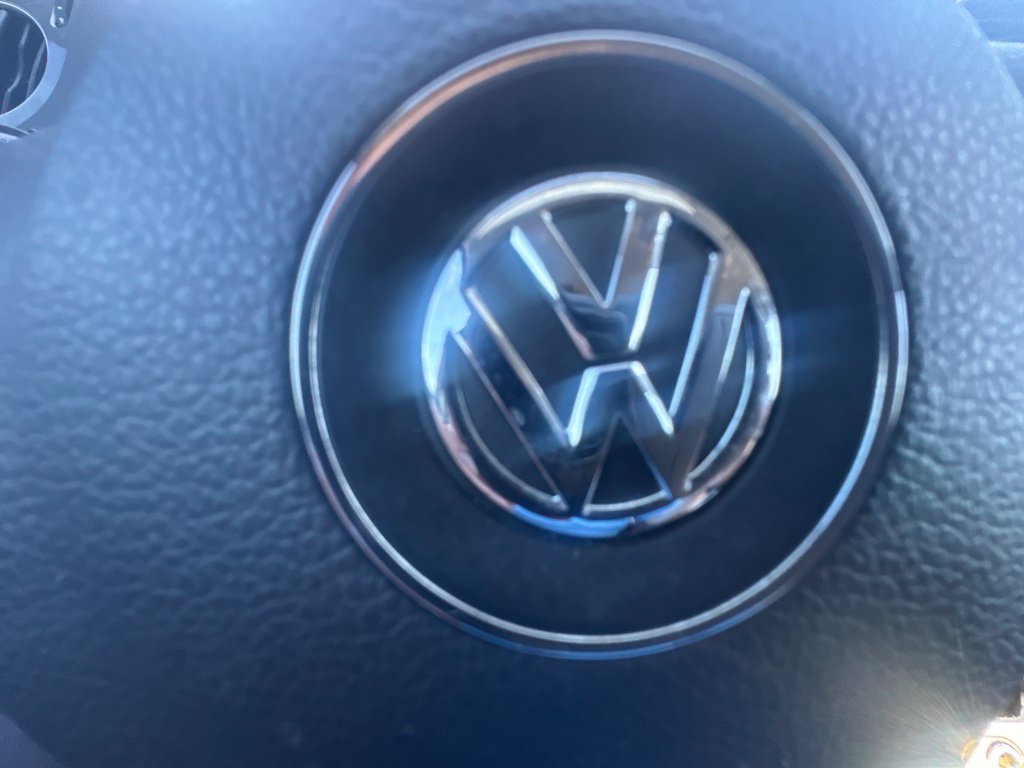 Used 2017 Gray Volkswagen 2.0T S image 32