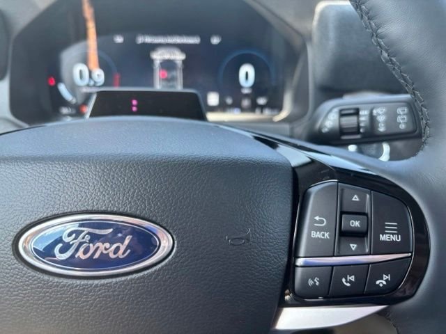 New 2026 White Ford Platinum image 26