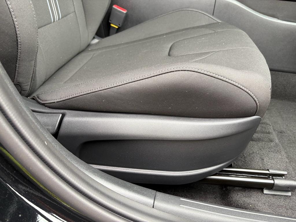 New 2026 Abyss Black Hyundai SEL Sport image 24