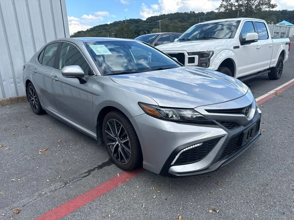 Used 2023 Silver Toyota SE image 1