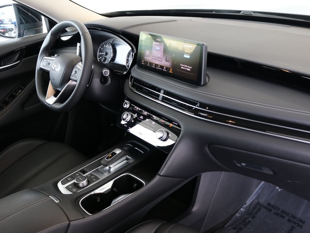 Certified Used 2025 Black INFINITI PURE image 50