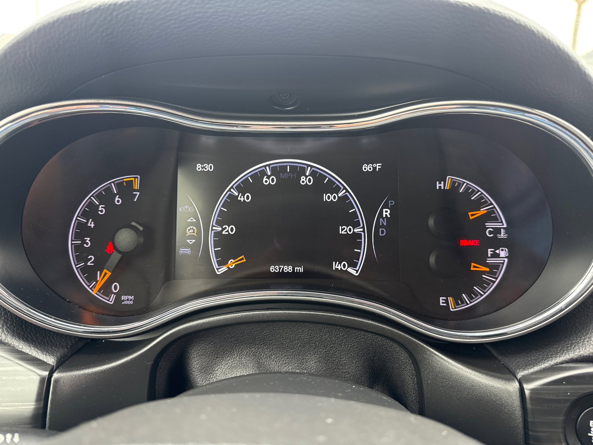 Used 2019 Granite Crystal Metallic Clearcoat Jeep Altitude image 32