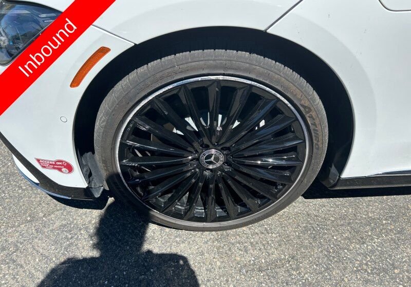 Used 2023 White/off-white Mercedes-Benz 500 Sedan image 3