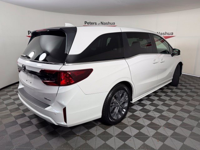 2025 Honda Odyssey Touring - Photo 33