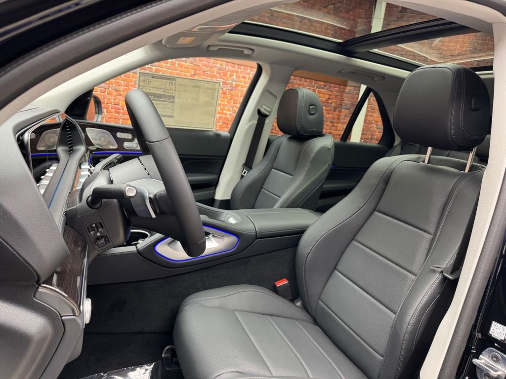 New 2026 Black Mercedes-Benz GLE 450 image 22