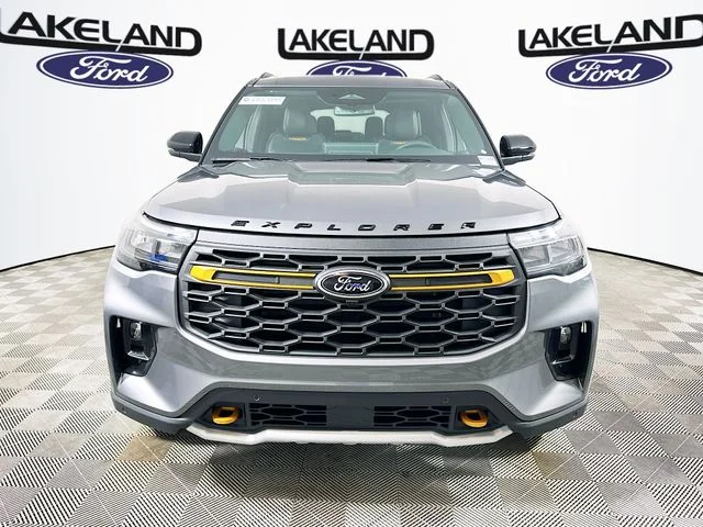 New 2026 Gray Ford Tremor image 8