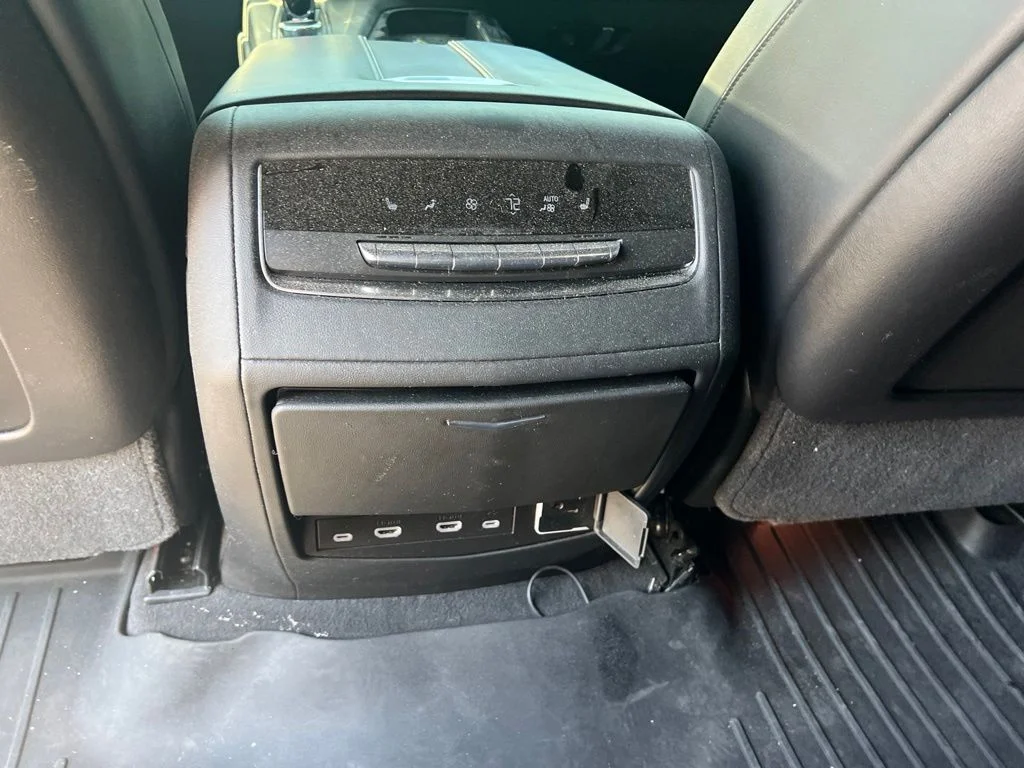 Used 2021 Black Cadillac Sport image 16