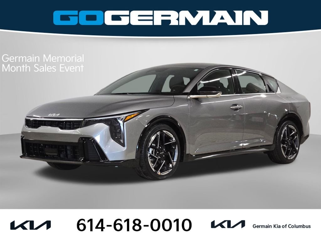 2025 Kia K4 GT-Line AT's photo