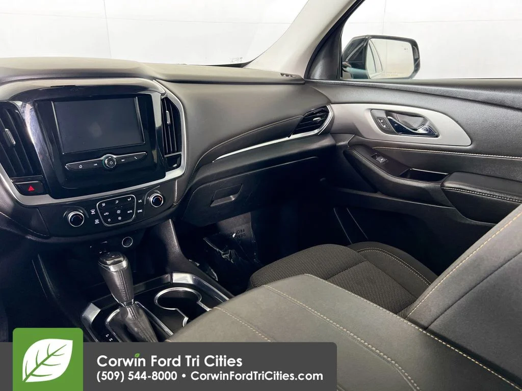 Used 2019 Mosaic Black Metallic Chevrolet LT image 26
