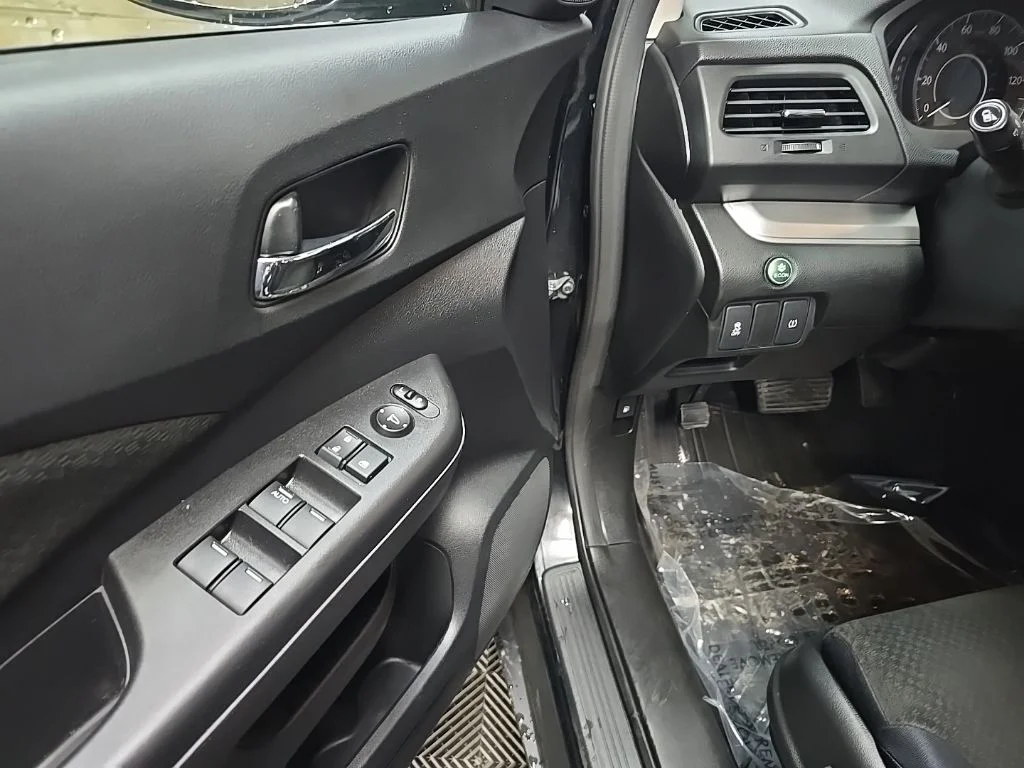 Used 2016 Black Honda EX image 28