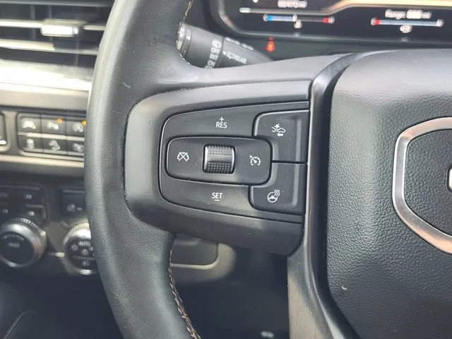 Used 2023 TITANIUM RUSH METALLIC GMC AT4 image 28