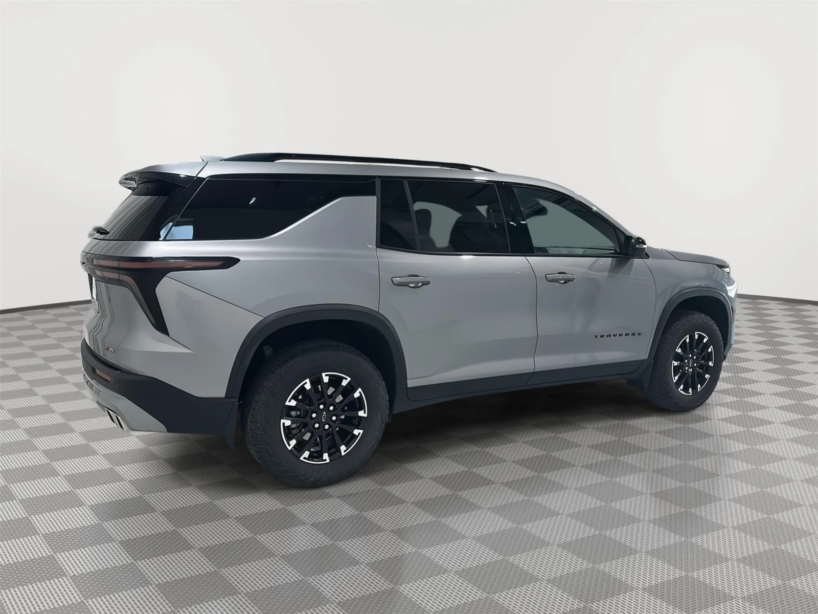 Used 2025 Sterling Gray Metallic Chevrolet Z71 image 6