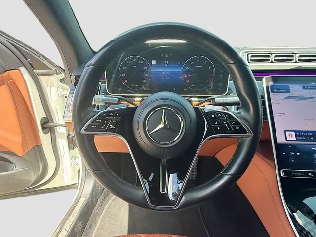 Used 2023 MANUFAKTUR Diamond White Mercedes-Benz S 580 image 38