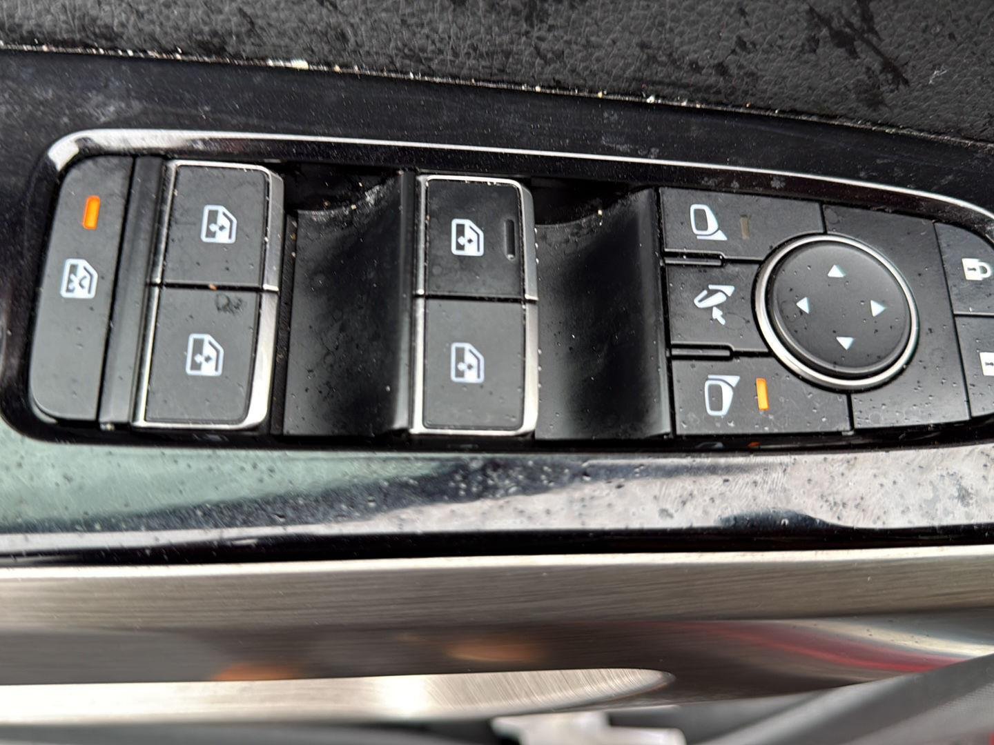 Used 2024 Scarlet Ember Nissan Platinum image 12