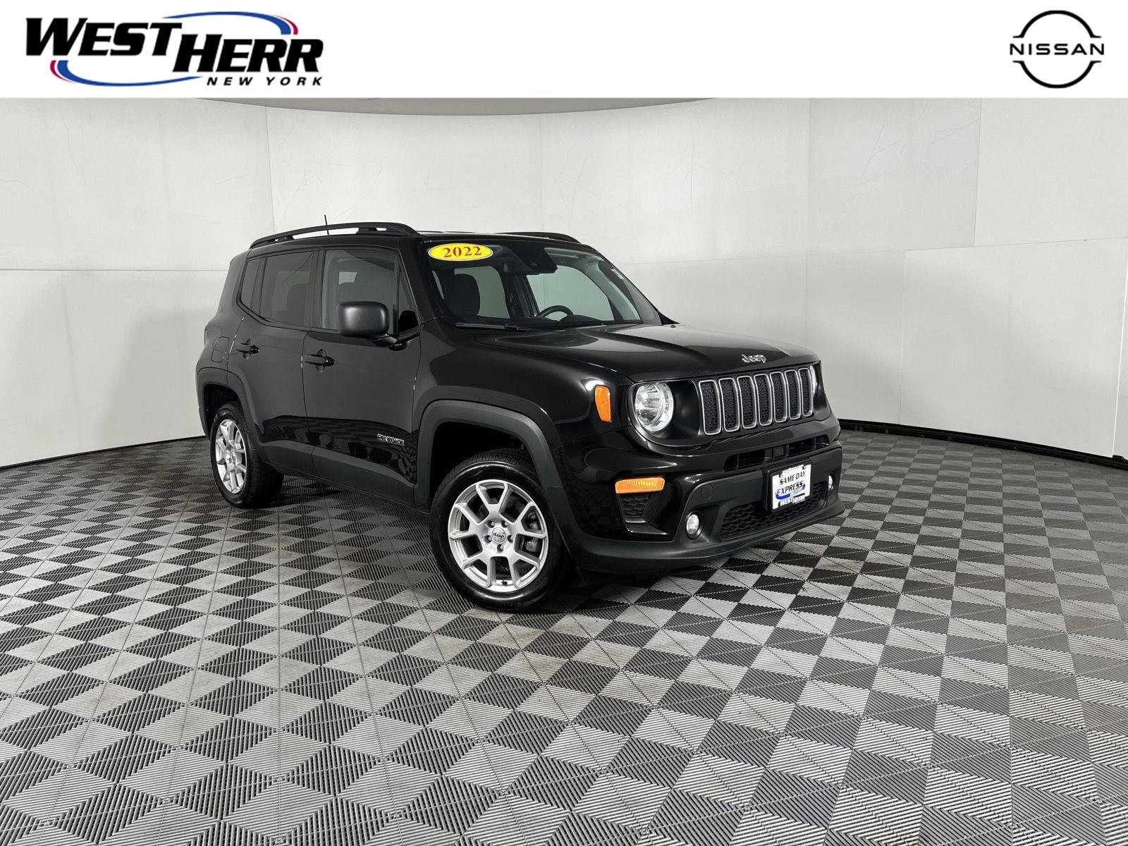 Used 2022 Black Clearcoat Jeep Latitude image 1