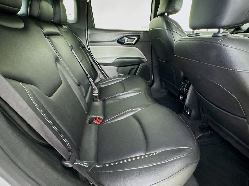 2025 Jeep Compass Limited - Photo 32