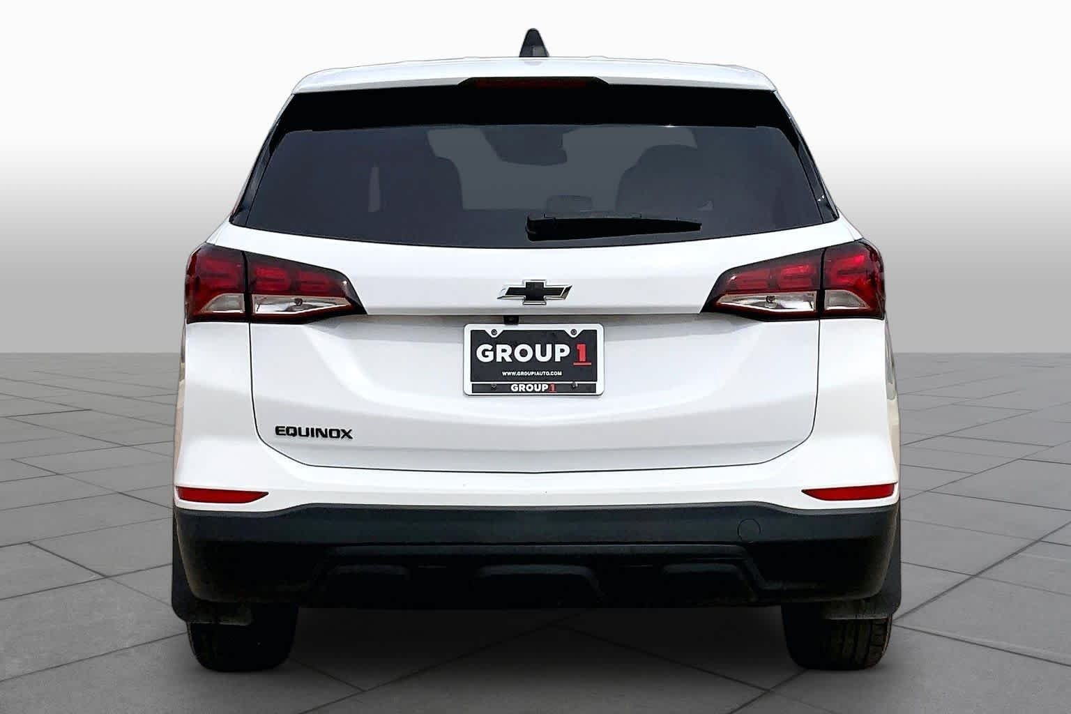 Used 2023 Summit White Chevrolet LS image 5