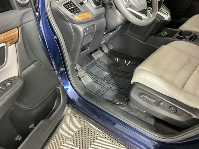 Used 2017 Obsidian Blue Pearl Honda EX image 15