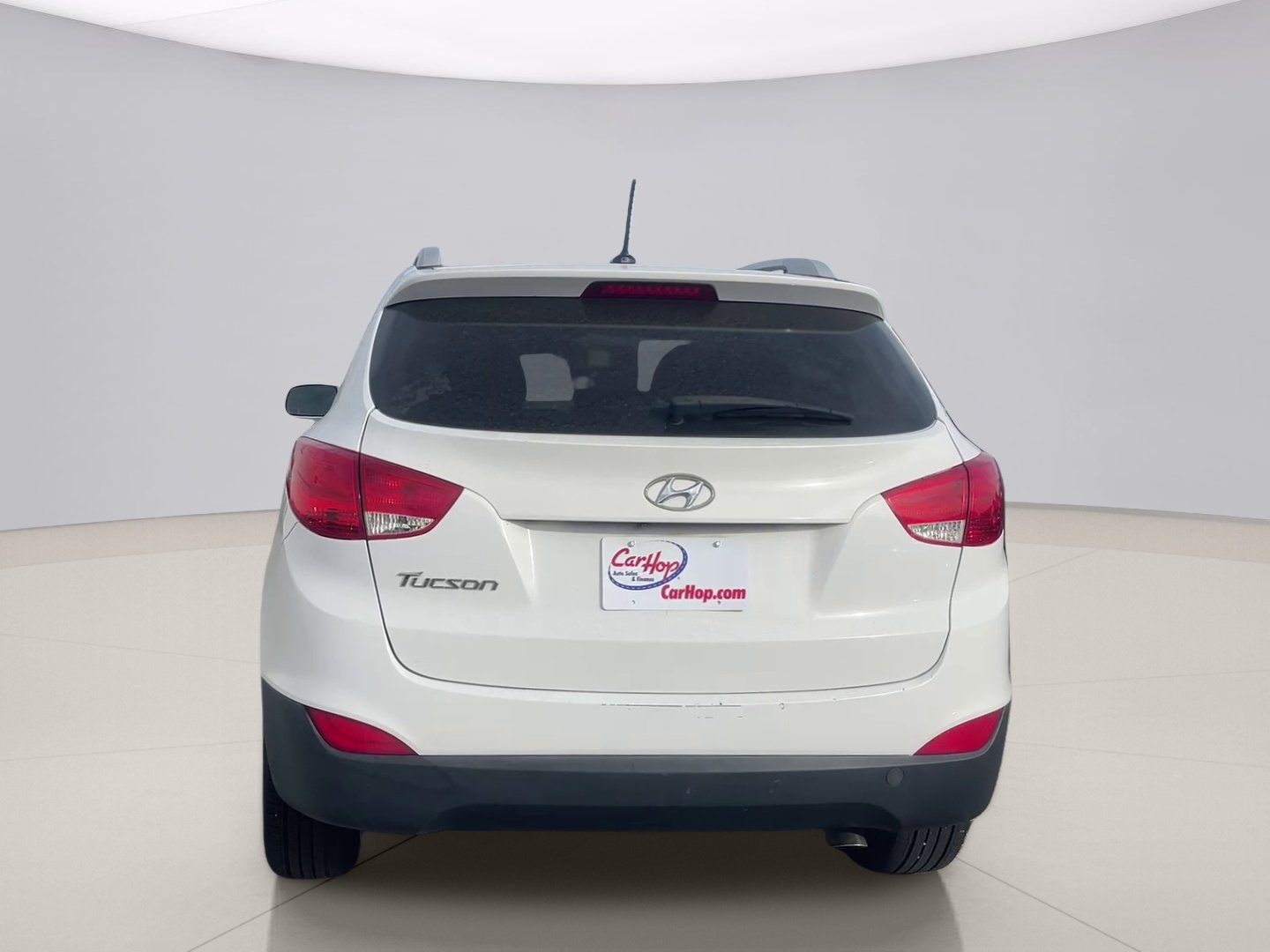 Used 2014 White Hyundai GLS image 5