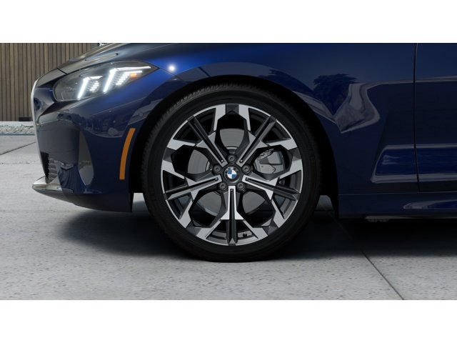 New 2027 Tanzanite Blue II Metallic BMW  image 7