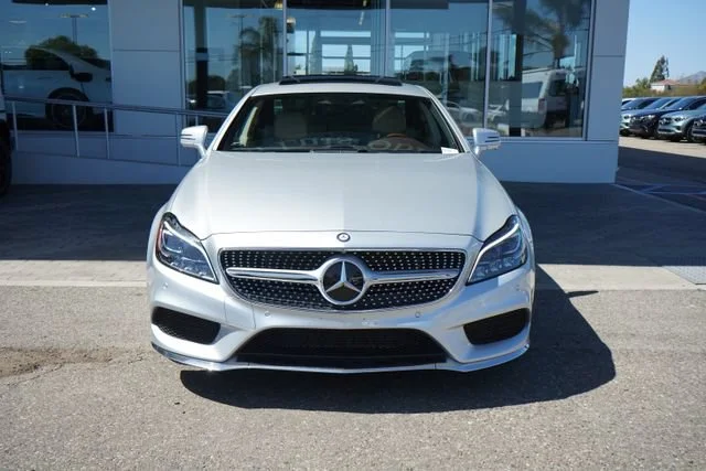 Used 2016  Mercedes-Benz CLS 550 image 3