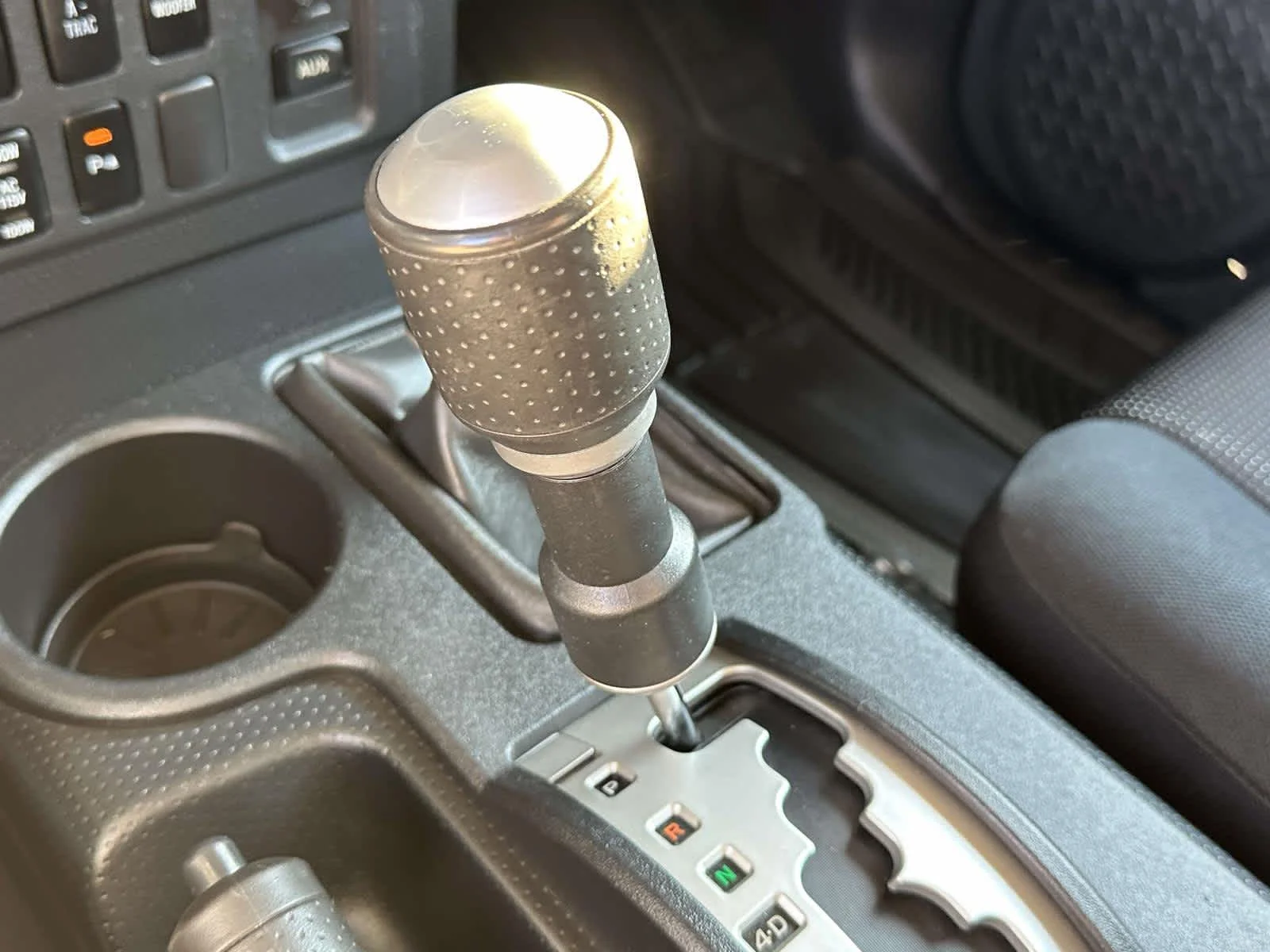 Used 2007 White / Sun Fusion Toyota  image 36